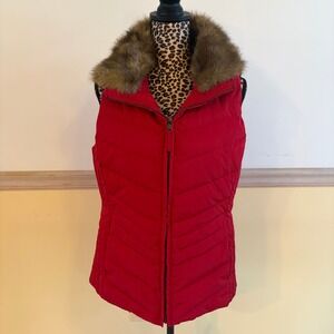 Talbots Women Red Quilted Puffer Vest Removable Faux Fur Trim Down Filled Size M